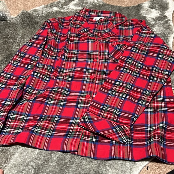 Plaid Pajama Set - Picture 5 of 5